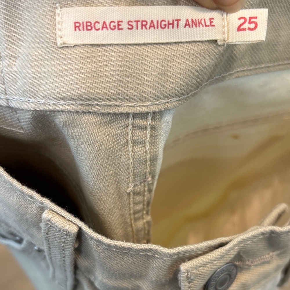 Levi's Ribcage Straight Ankle Two Toned Women's Tan Off White Jeans W25 L27 - Picture 5 of 13